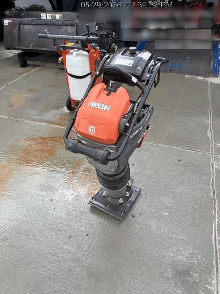 2025 HUSQVARNA LT6005