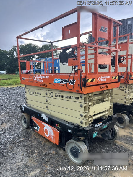 2022 JLG ES3246