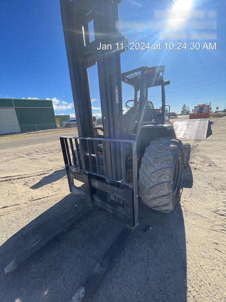 2021 CASE 588H