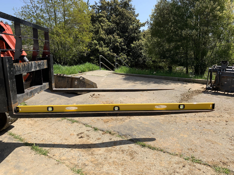 2020 ARROW MATERIAL HANDLING 60" Pallet Forks - Arrow