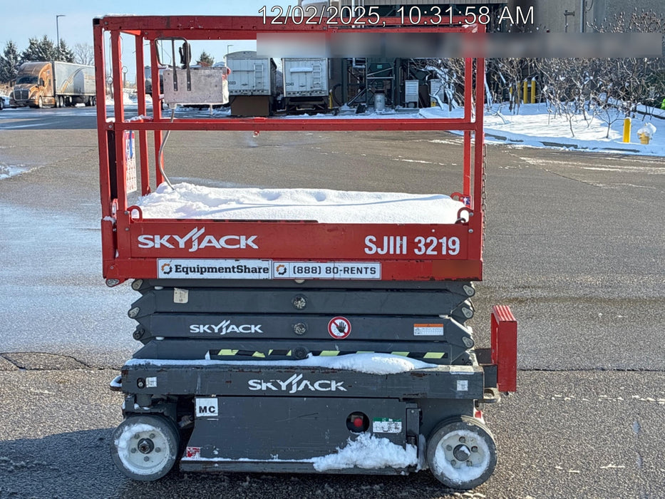 2017 Skyjack SJIII-3219 Standard Rental Specs