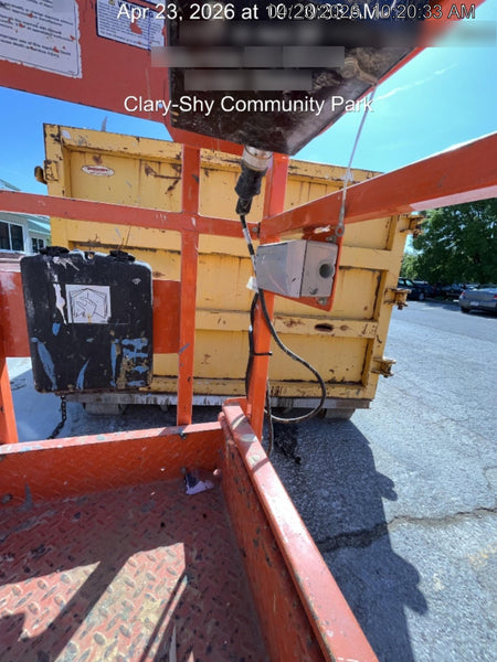 2022 JLG ES1330L