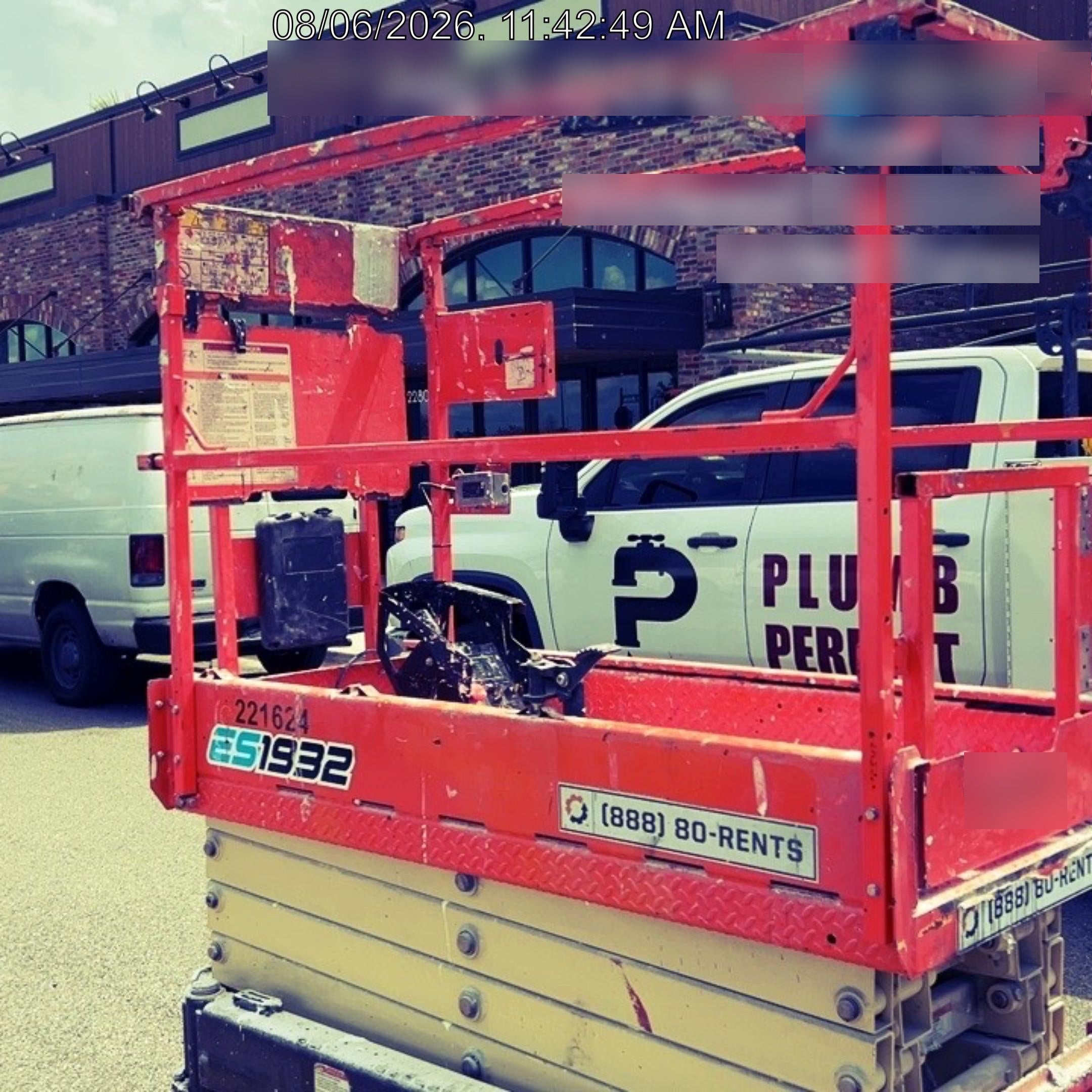 2022 JLG ES1932