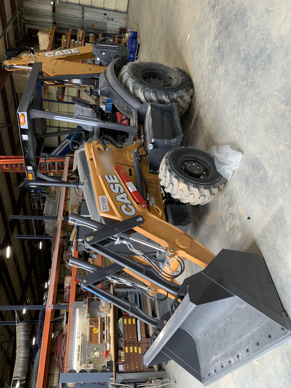 2022 CASE 580N EP - Extendable Backhoe