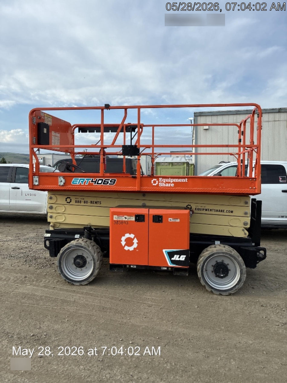 2023 JLG ERT4069