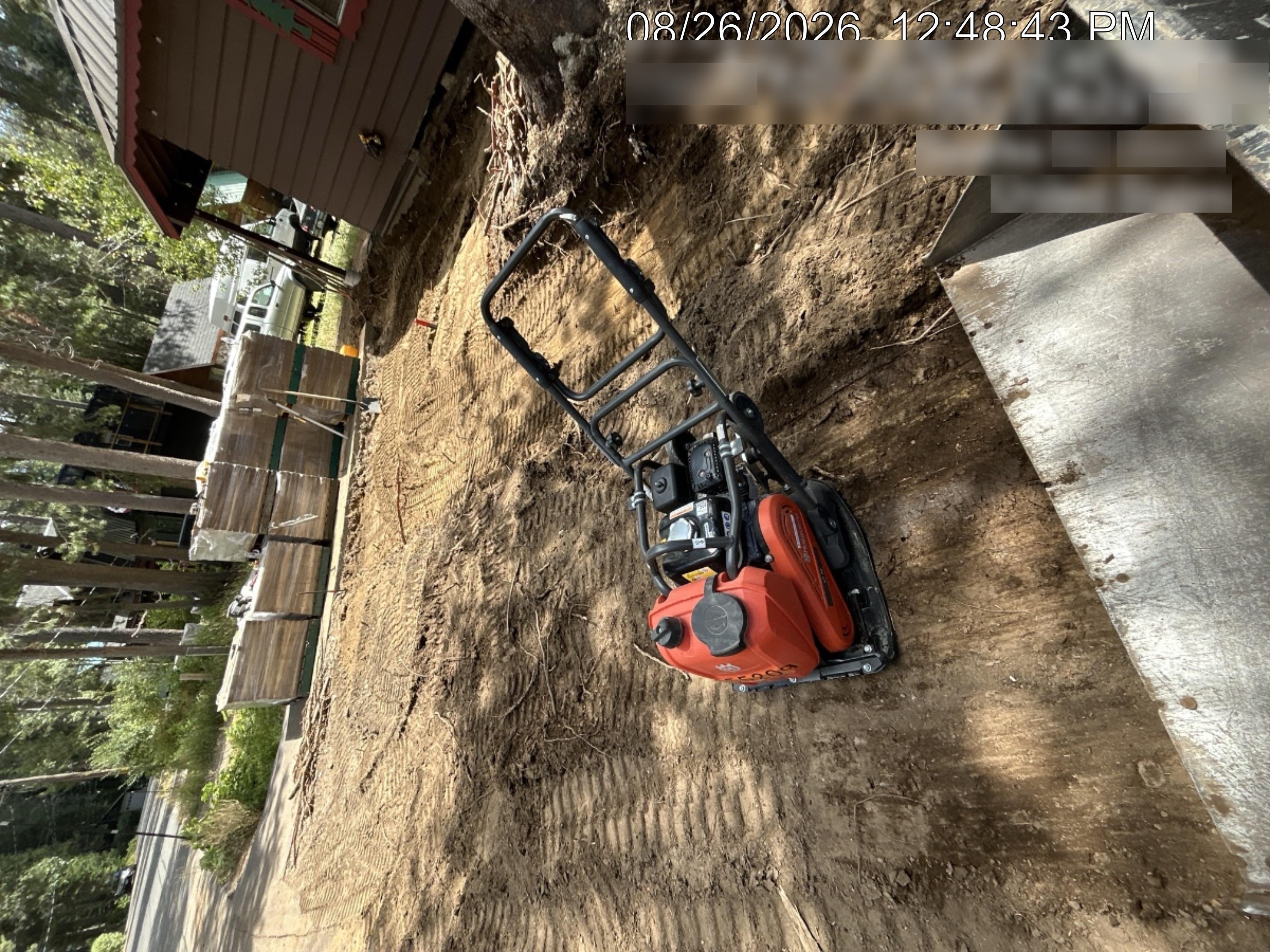 2025 HUSQVARNA LF75