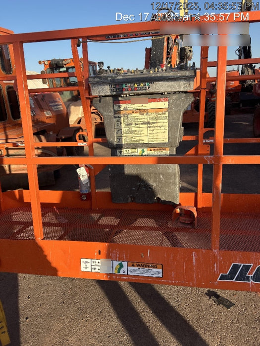 2019 JLG 860SJ