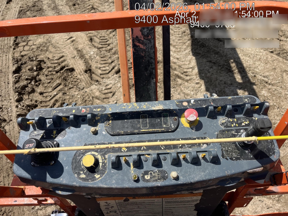 2022 JLG 860SJ