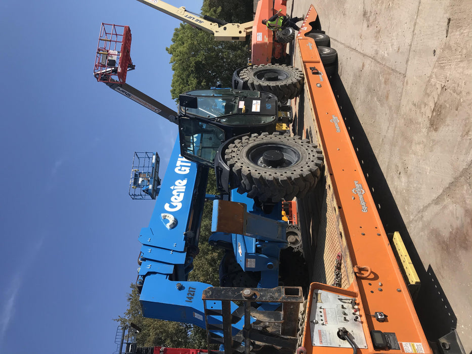 2018 Genie GTH-1056 GTH-1056 w/CAB, Solid Tires, Work Lights, 60" carriage/forks, cab mesh, beacon