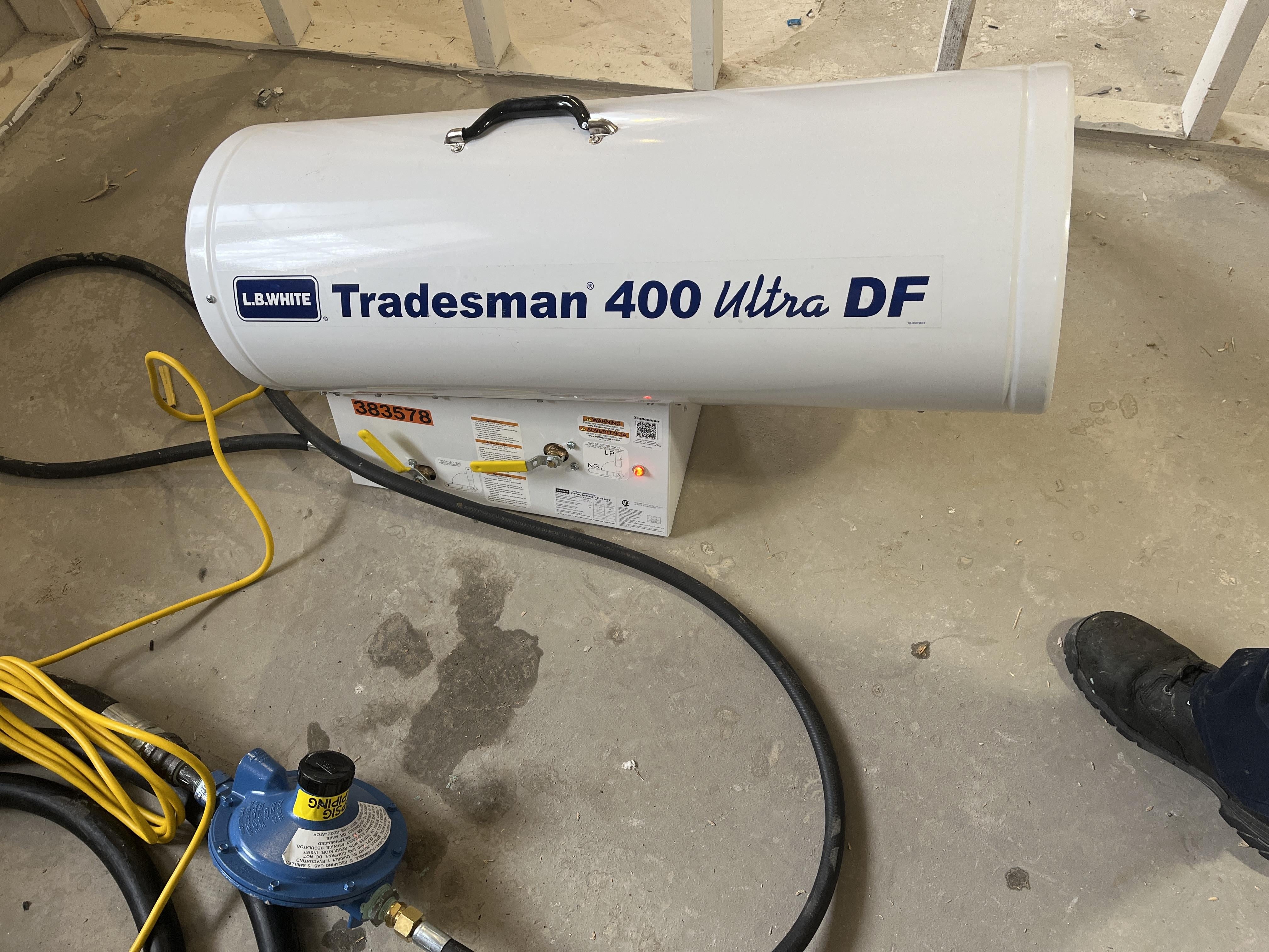 2024 LB WHITE Tradesman 400 Ultra DF