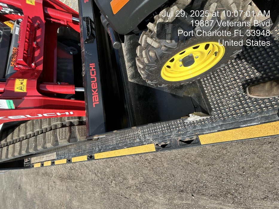 2025 TAKEUCHI 80" Smooth Bucket - Takeuchi