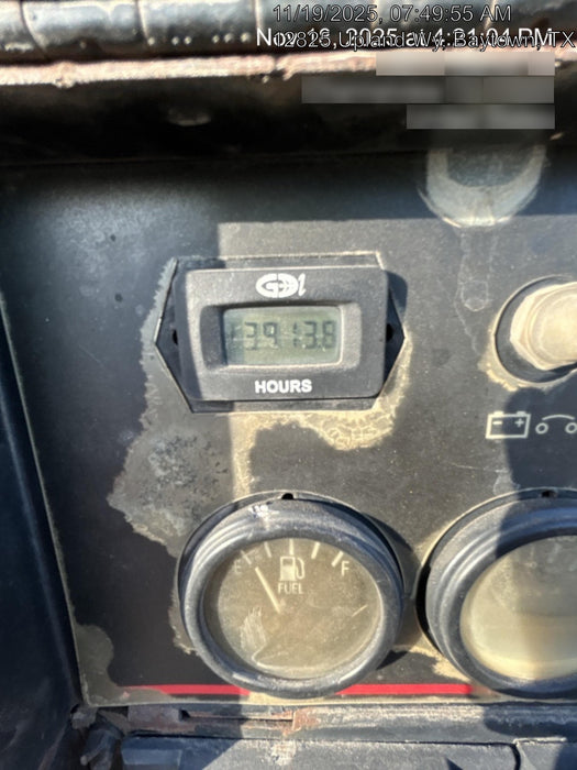 2019 Lincoln Electric Vantage 322 Welder Ready-Pak 3, Two wheel trailer, Fender and Light kit, Cable Rack