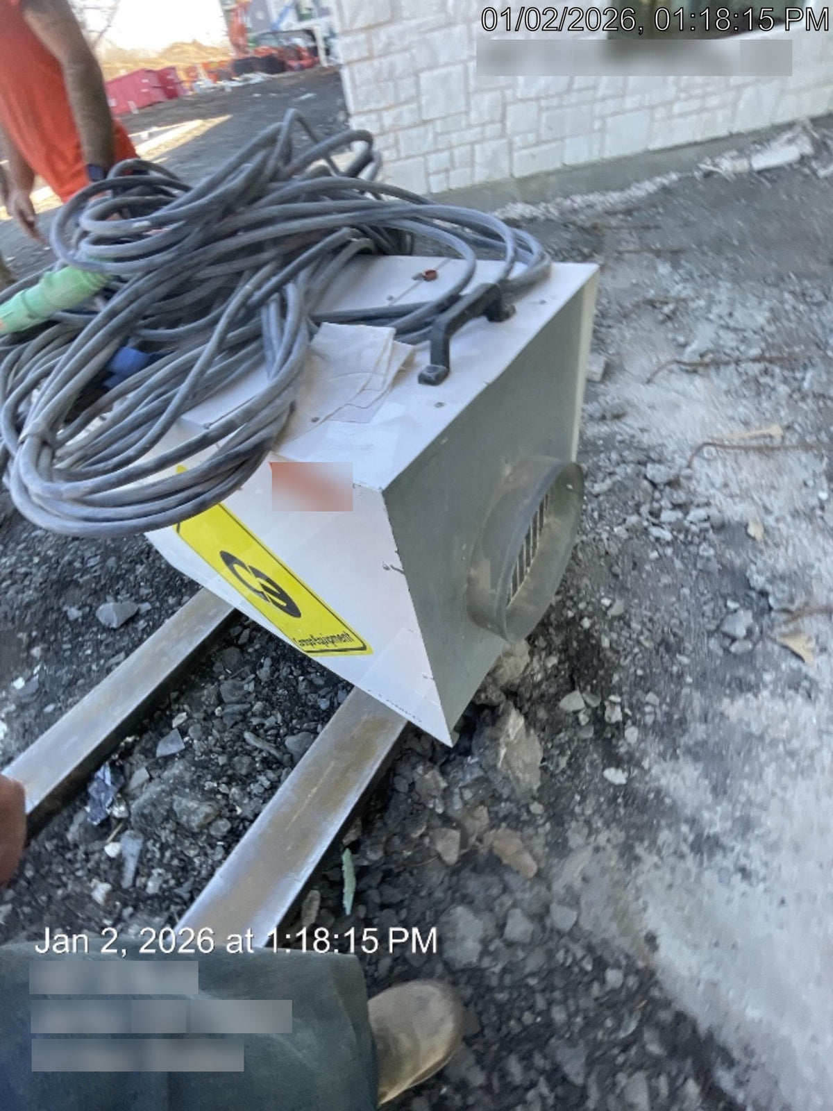 2021 CAMPO EB30E