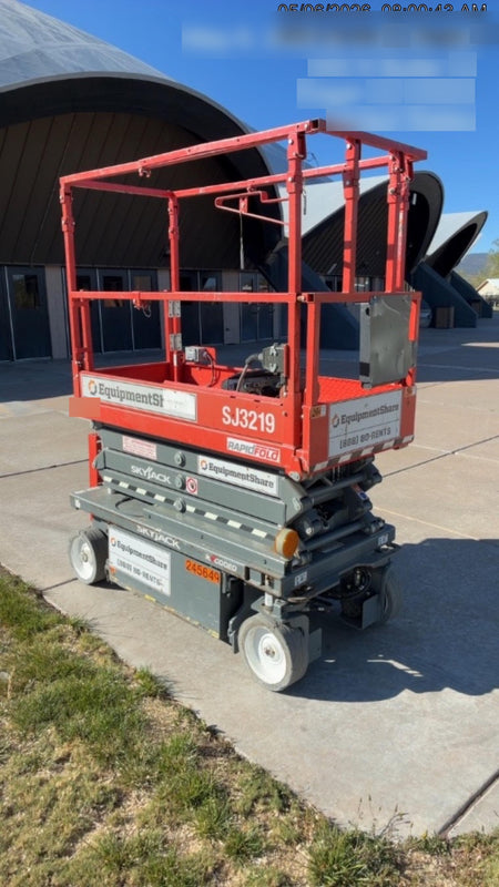 2022 SKYJACK SJ3219