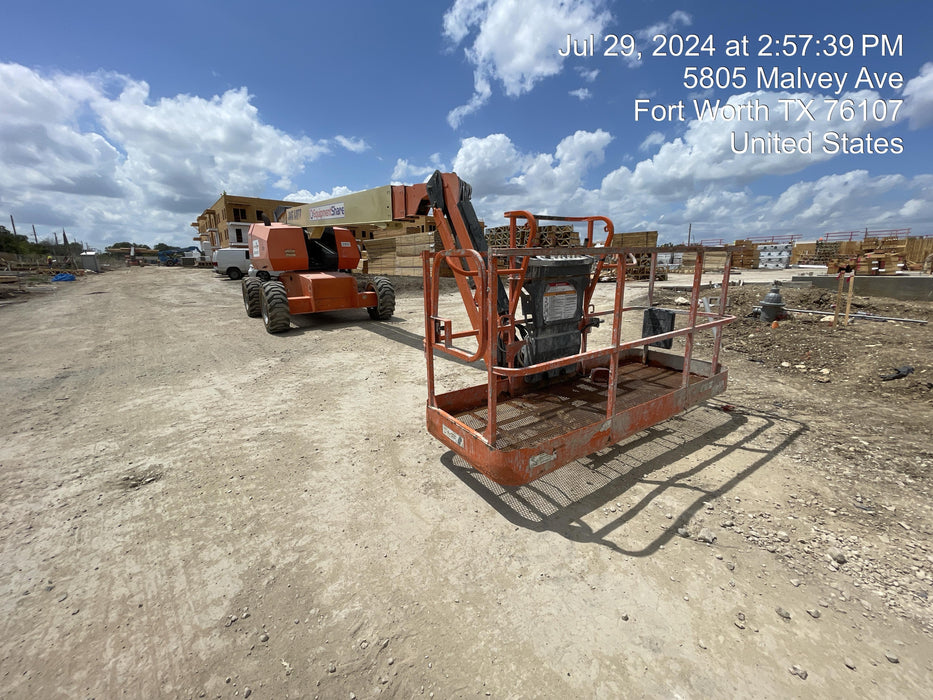 2016 JLG 660SJ
