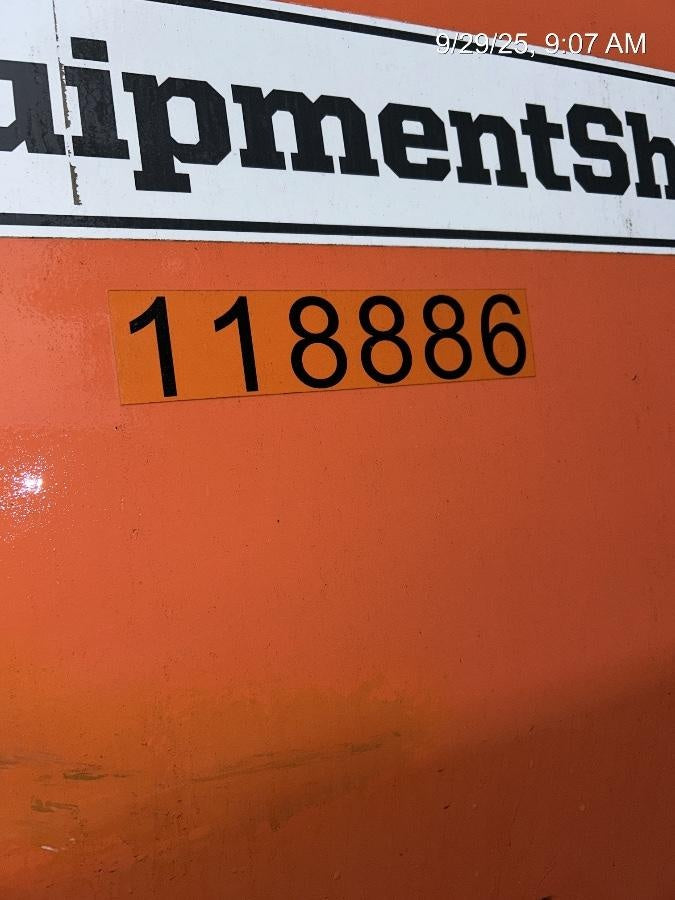 2021 JLG 600S