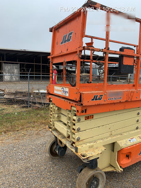 2016 JLG 3246ES