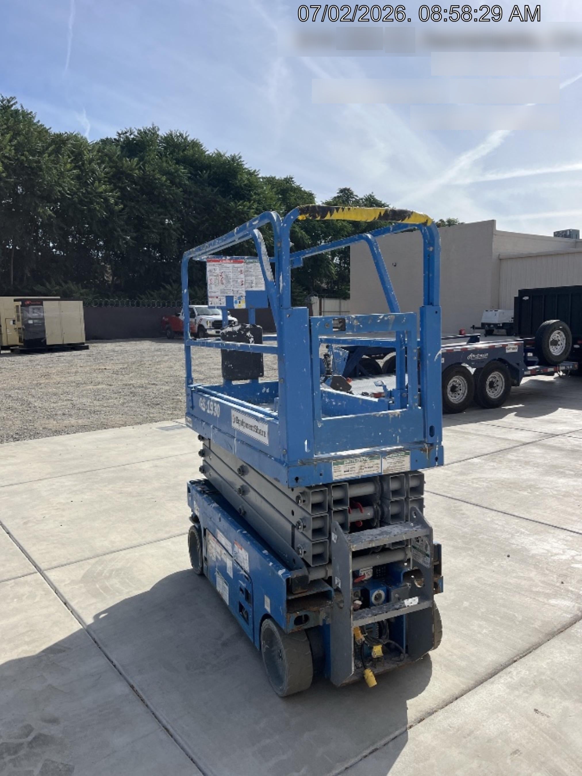 2019 Genie GS-1930 Half Height Swing Gate, 800W Inverter