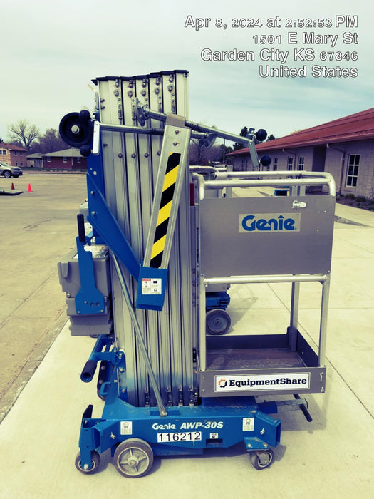 2020 GENIE AWP-30S