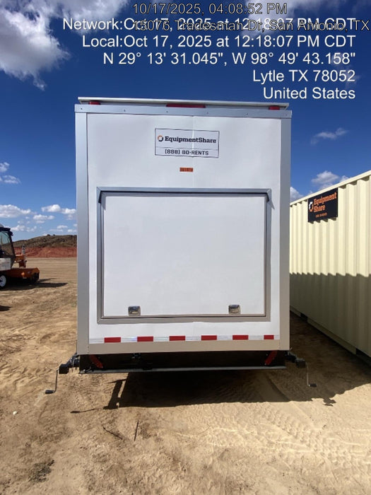 2025 NATIONAL RESTROOM TRAILERS NRT4MDS