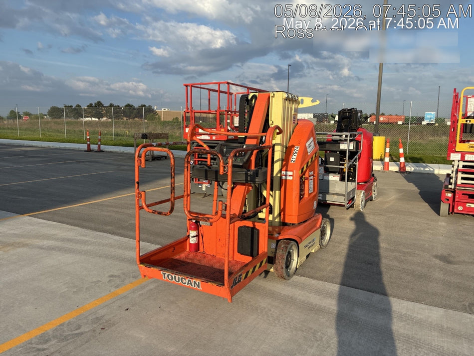 2022 JLG 26E