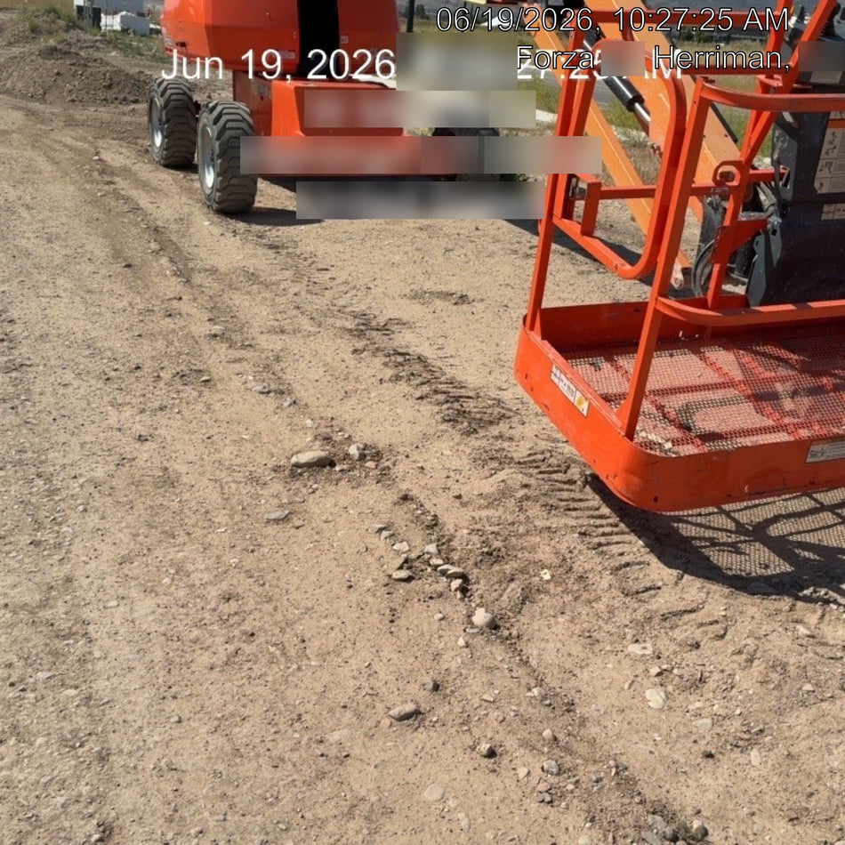 2023 JLG 460SJ