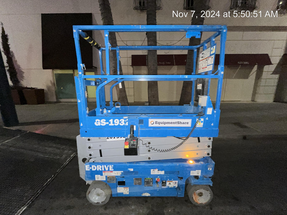 2022 Genie GS-1932 Electric Drive, Sld NM Tires, DBcns, RFRails, EST