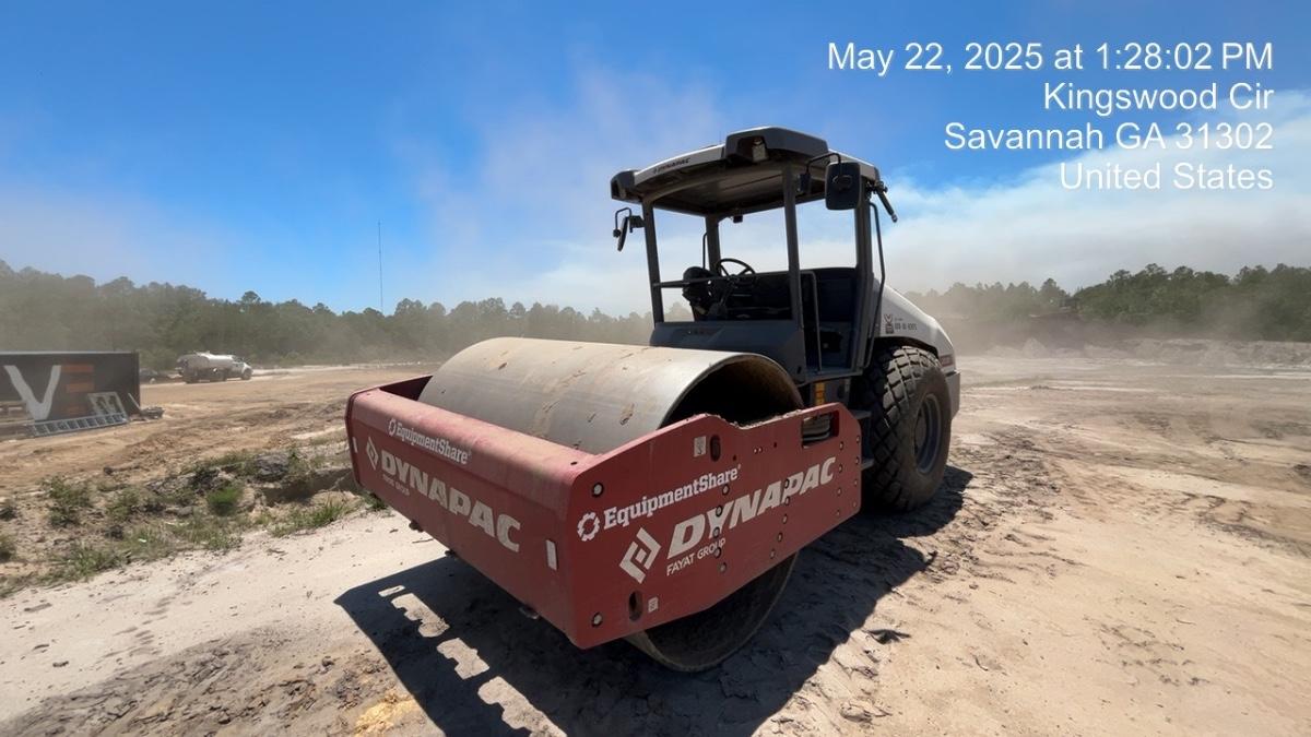 2024 DYNAPAC CA2500D