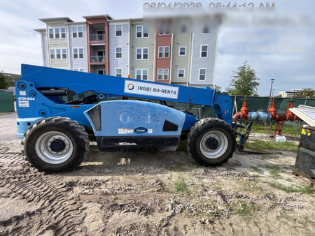 2022 GENIE GTH-844