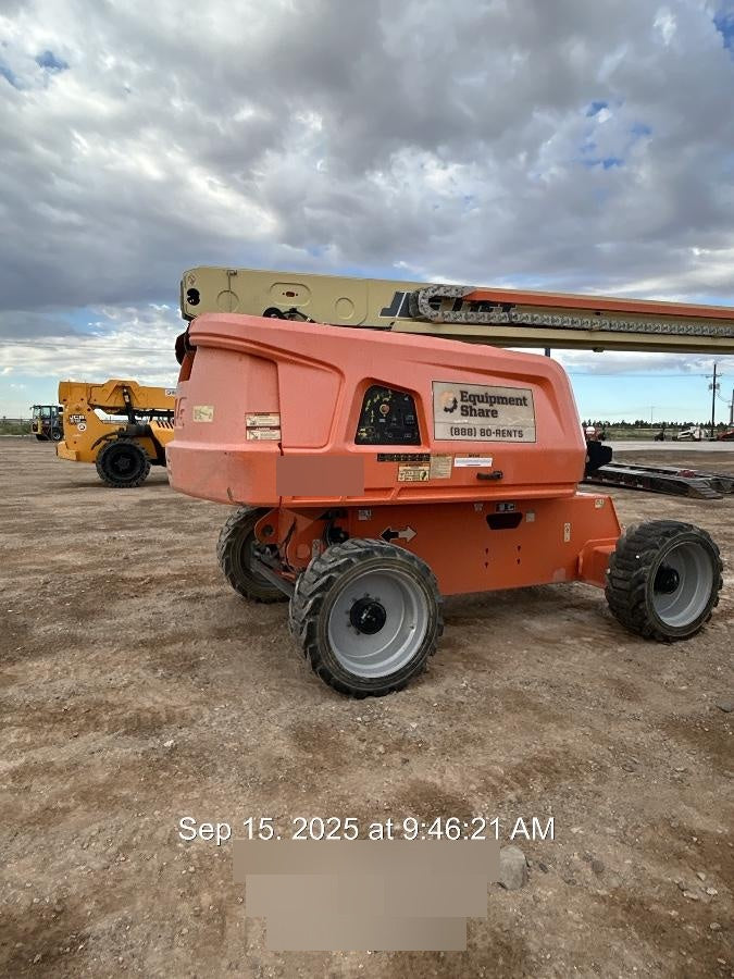 2019 JLG 660SJ
