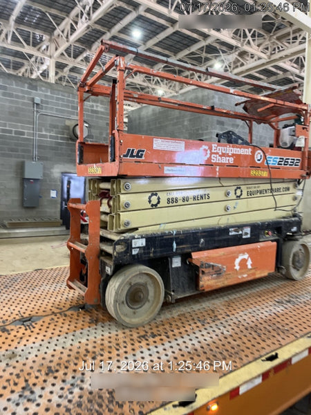 2023 JLG ES2632