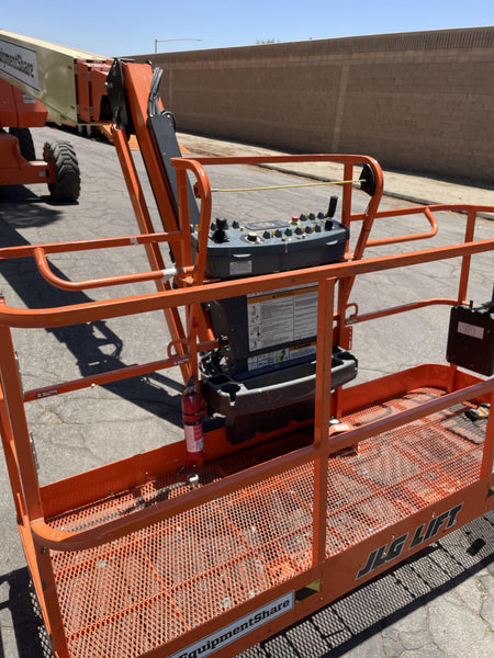 2021 JLG 860SJ