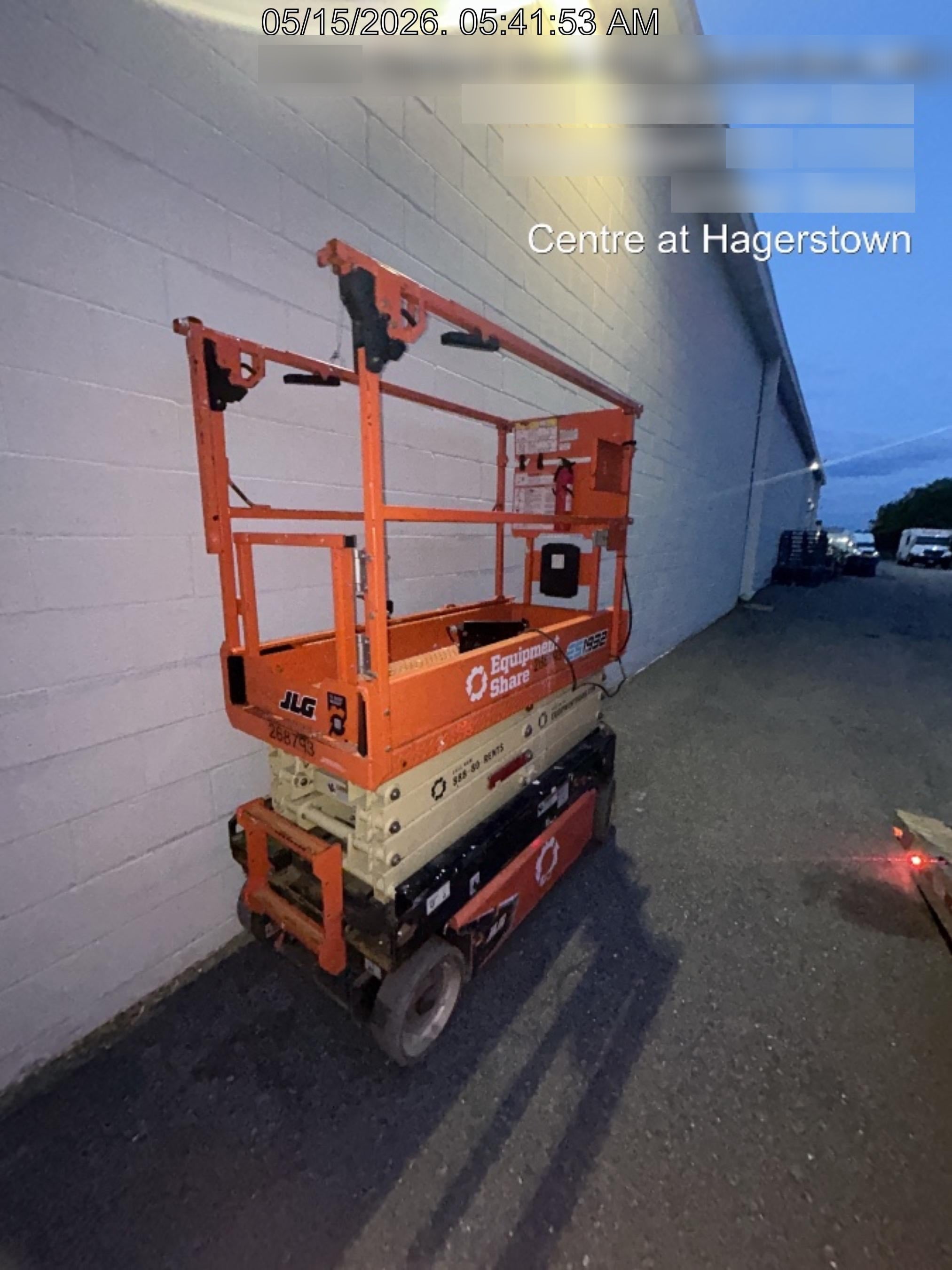 2022 JLG ES1932