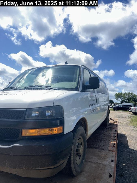 2023 CHEVROLET Express Van - Rental