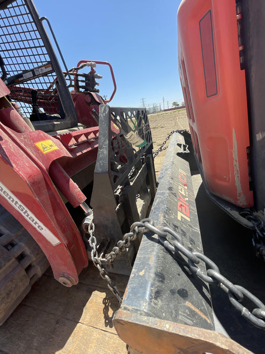 2021 PALADIN 48" Pallet Forks - Paladin