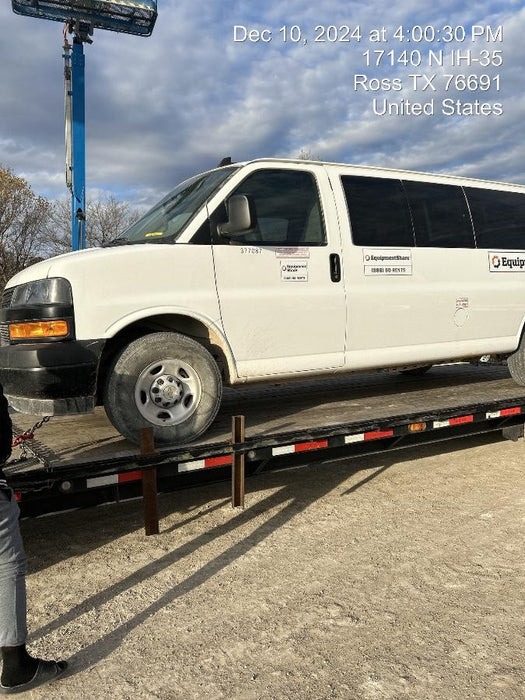 2023 CHEVROLET Express Van - Rental