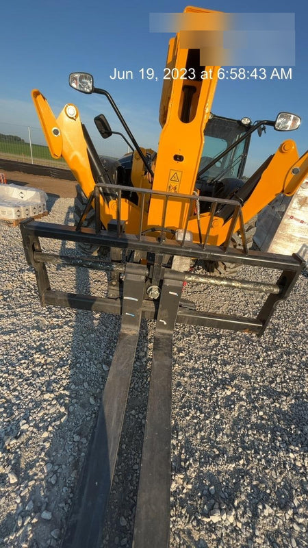 2023 ARROW MATERIAL HANDLING 96" Forks Frame - Arrow Material Handling