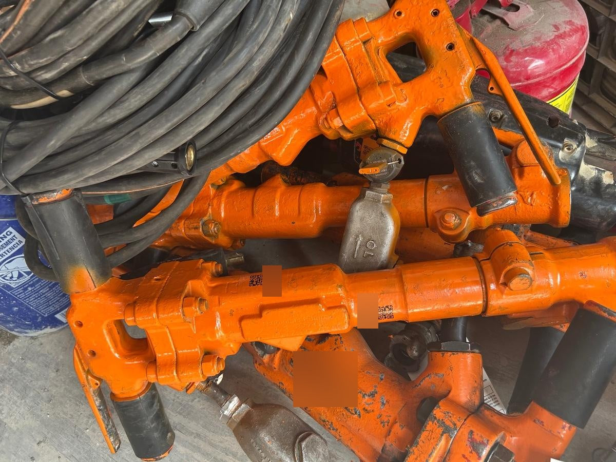 2021 MICHIGAN PNEUMATIC MP-30-1