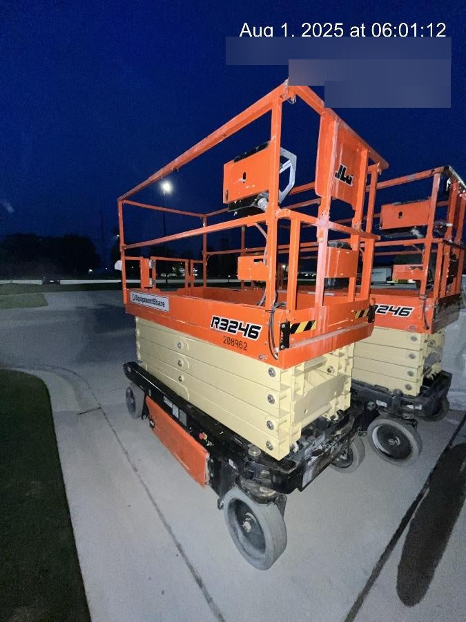 2022 JLG R3246