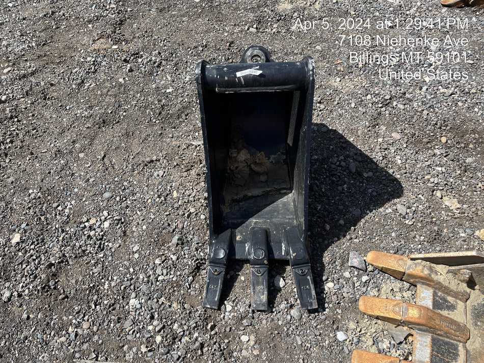 2023 SOLESBEE 12" Bucket - Solesbee