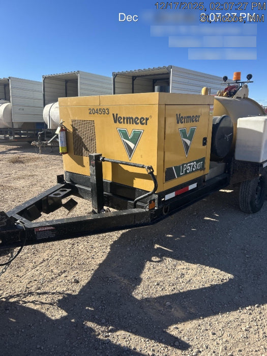 2022 VAC-TRON LP573XDT