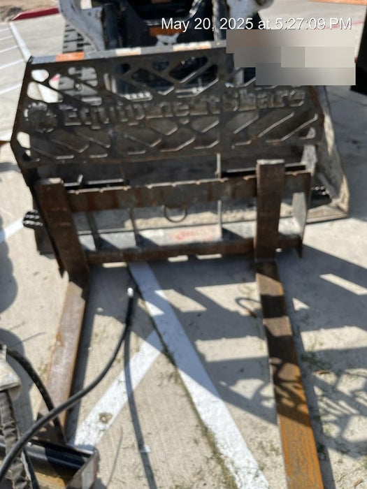 2020 EMKAY 48" Pallet Forks - Emkay