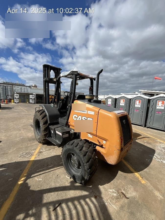 2021 CASE 586H