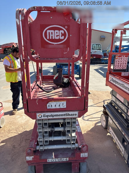 2020 MEC 1330SE Solid NM Tires, Steel Swing out Doors, LCS, Beacon, 900W Invertor