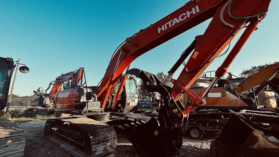 2023 HITACHI ZX210LC-6