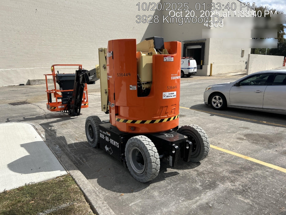 2025 JLG E300AJP