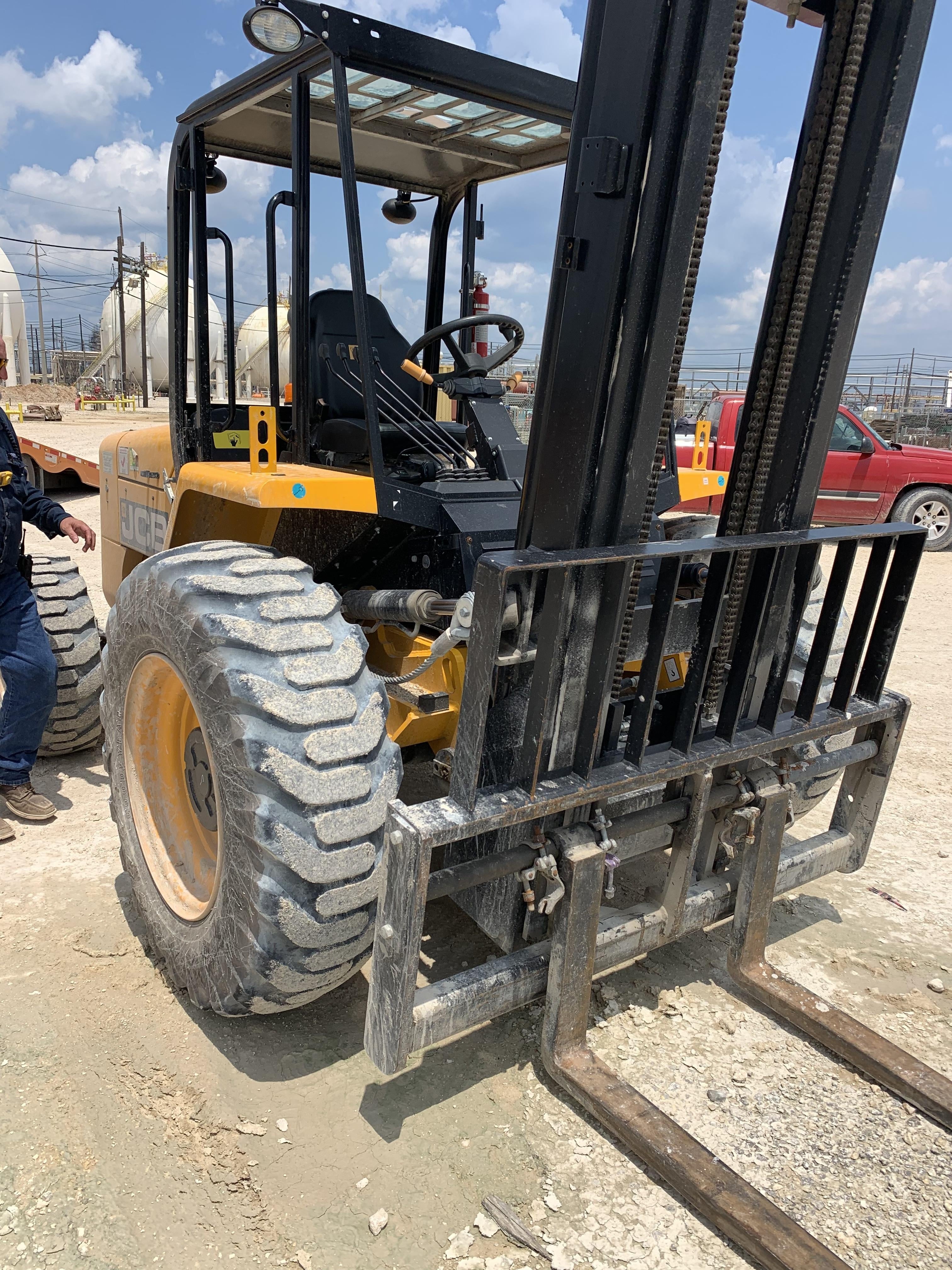 2023 JCB 930-4