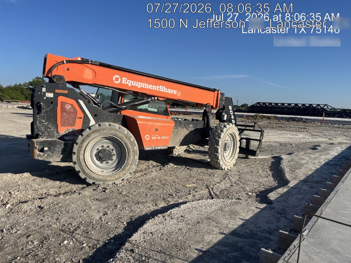 2024 SKYTRAK 8042