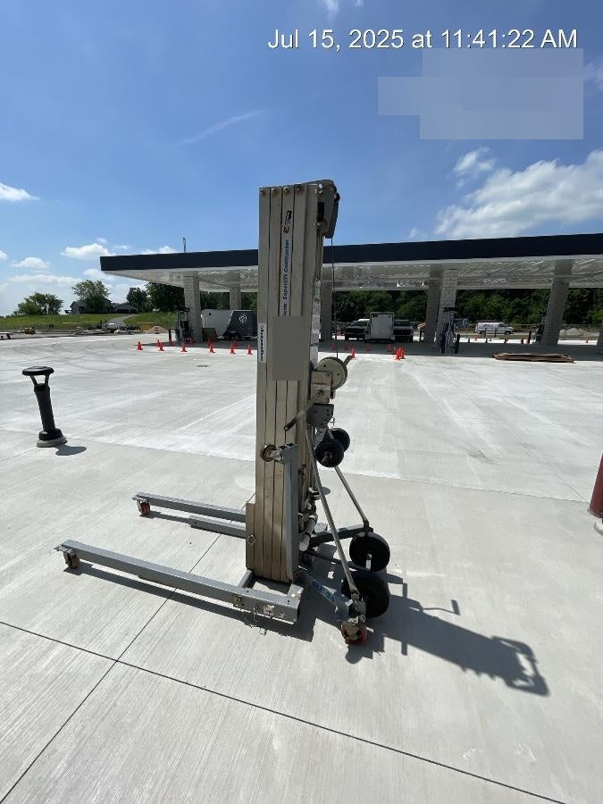2019 GENIE SLC-24