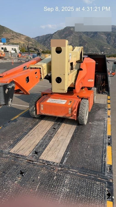 2019 JLG E400AJPN